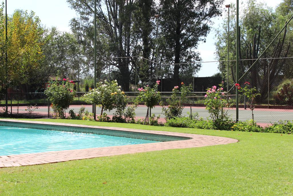 Big Tree Midrand Ξενοδοχείο Εξωτερικό φωτογραφία